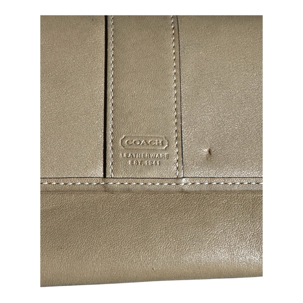 Coach Leatherware Est. 1941. light tan Leather  Wallet  # X 0010 very soft. - Picture 9 of 11